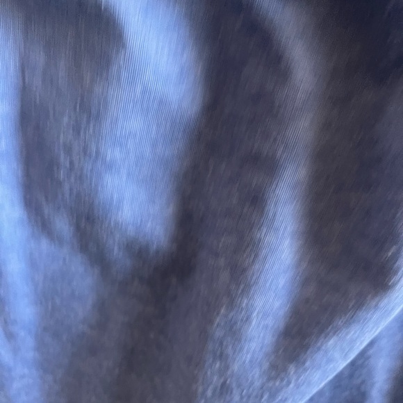 Cut out sleeve cotton top- periwinkle - Picture 2 of 3